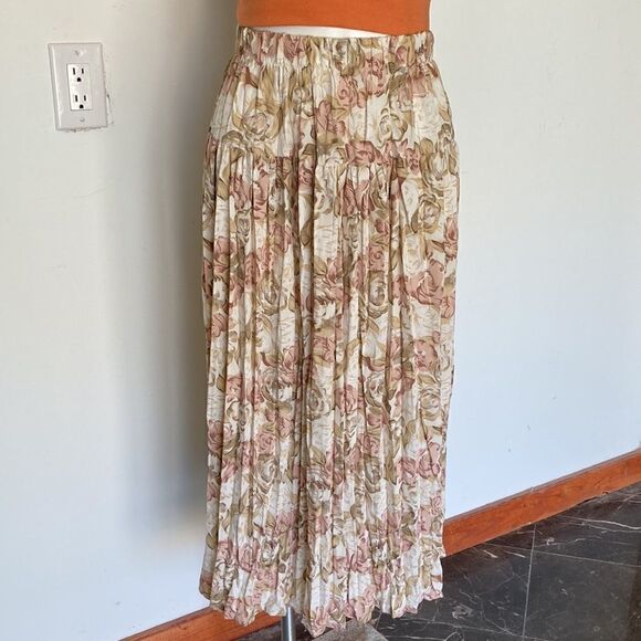 Ultimate blues skirt   - Picture 2 of 11